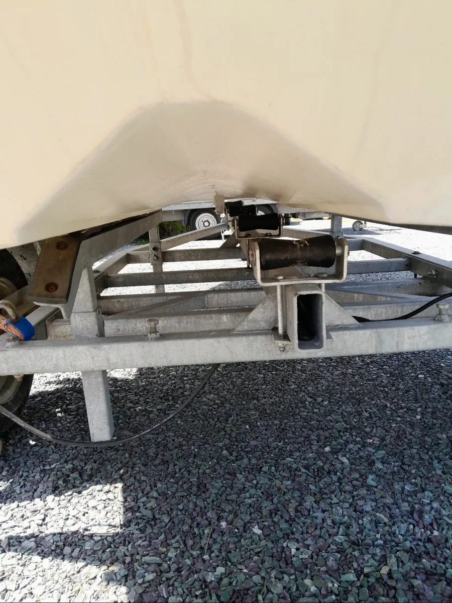 17ft Angling Boat - Image 4