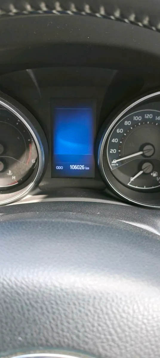 Toyota Auris 2016 - Image 4