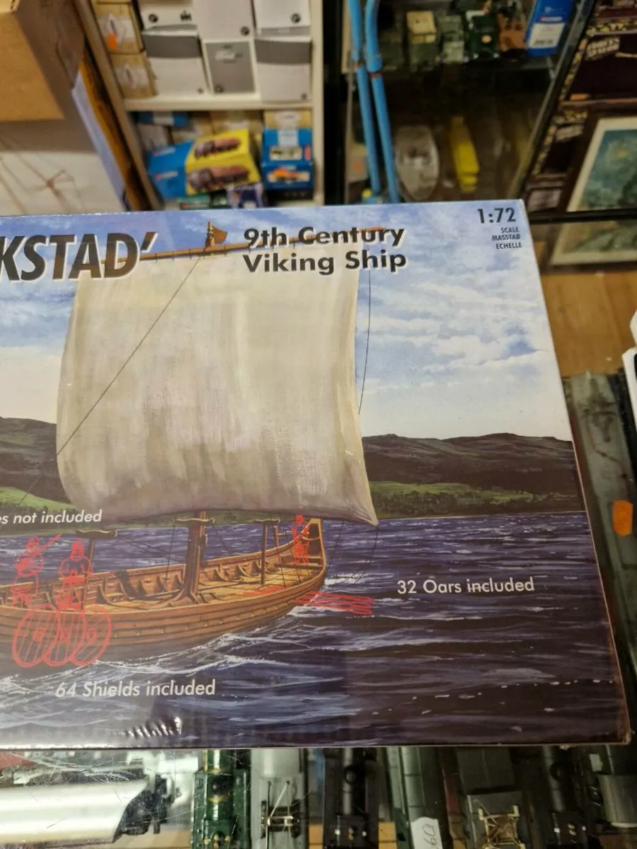 Airfix Emhar Gokstad Viking Long Ship 1.72 - Image 2