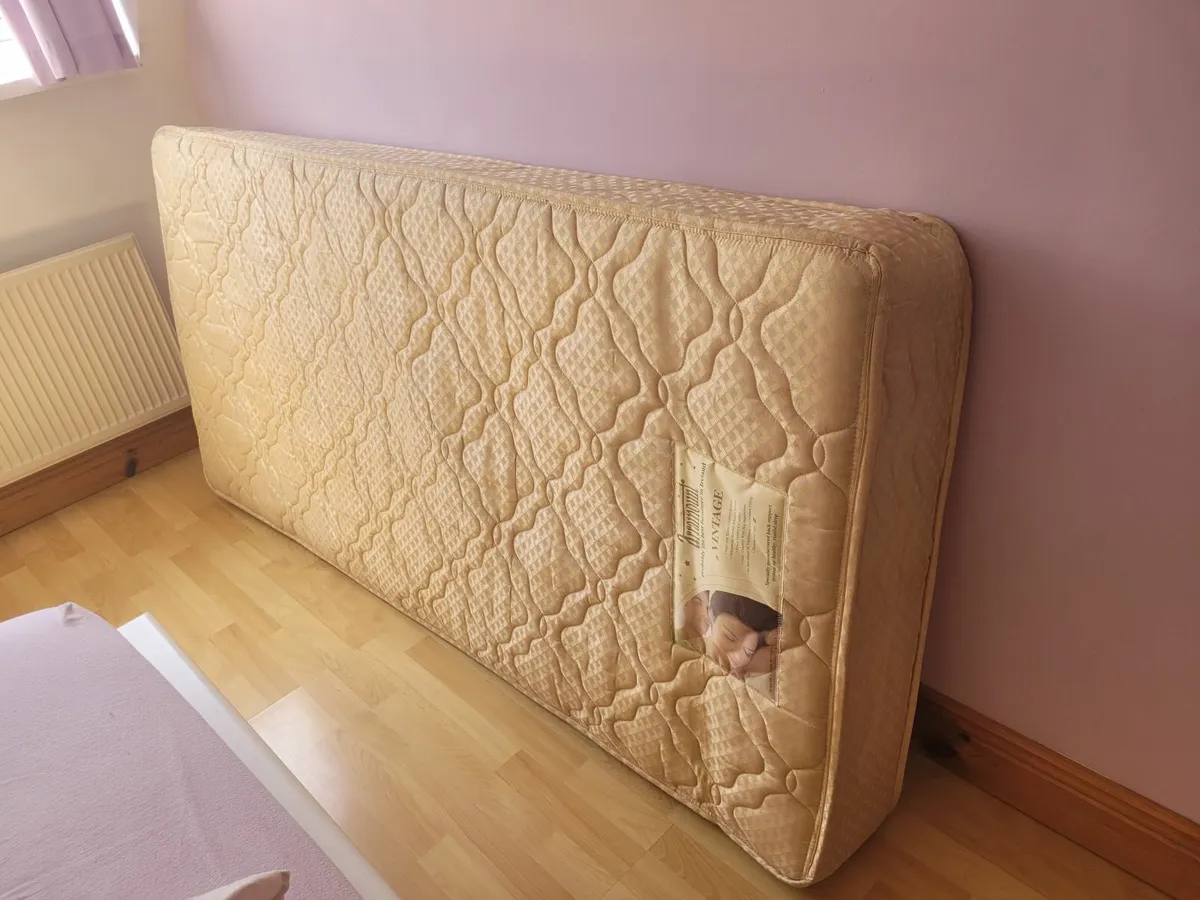 Single mattress - Image 2