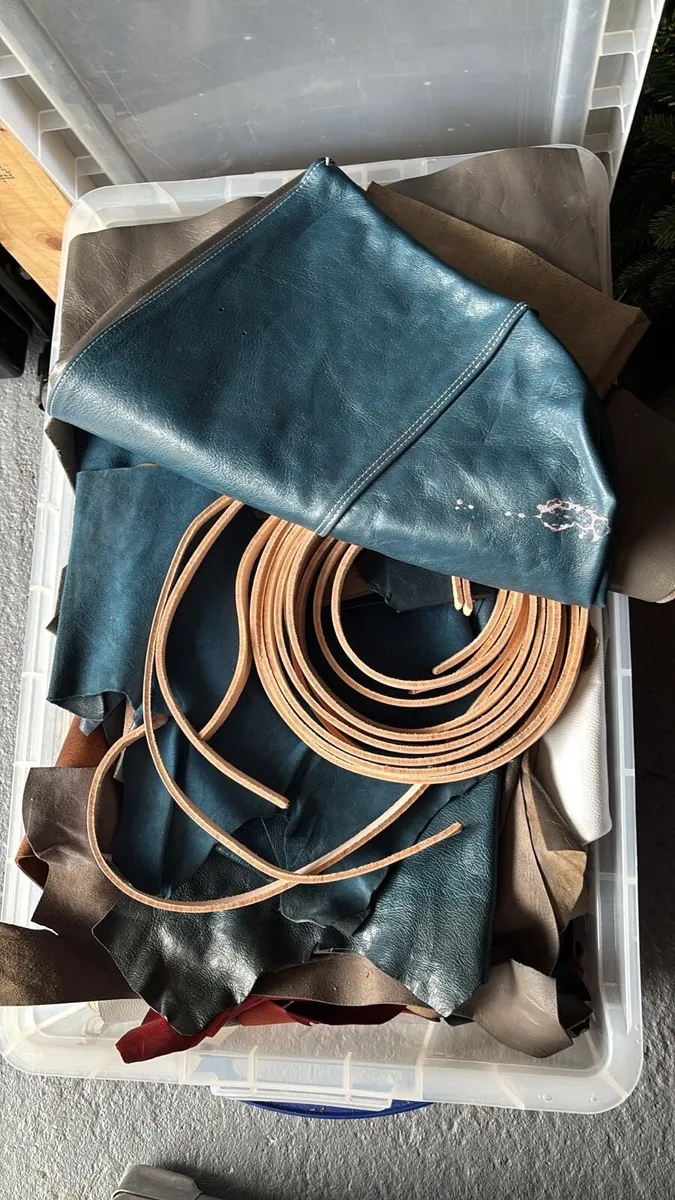 Leather studio - Image 3