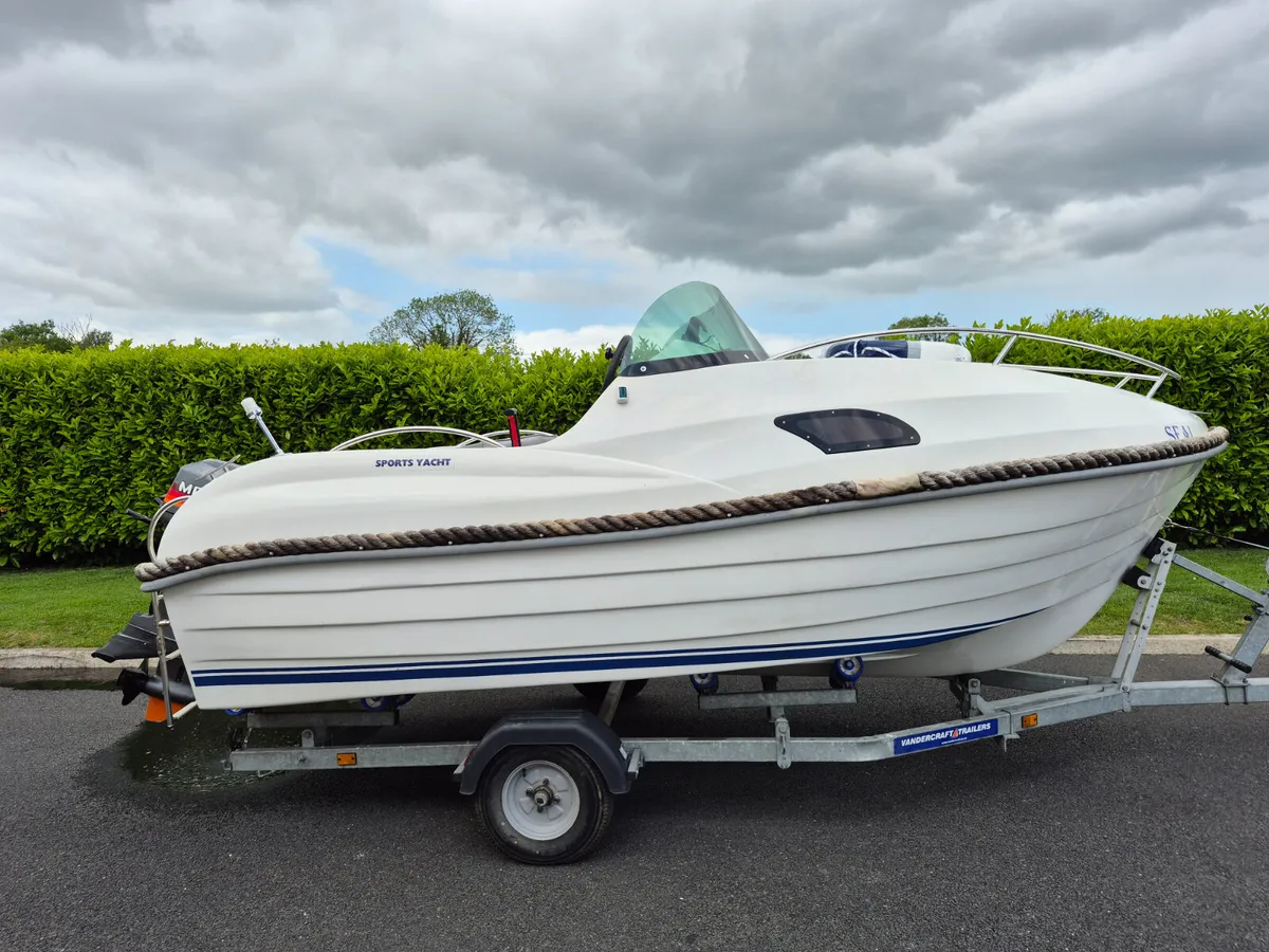 Sports Yacht - Image 3