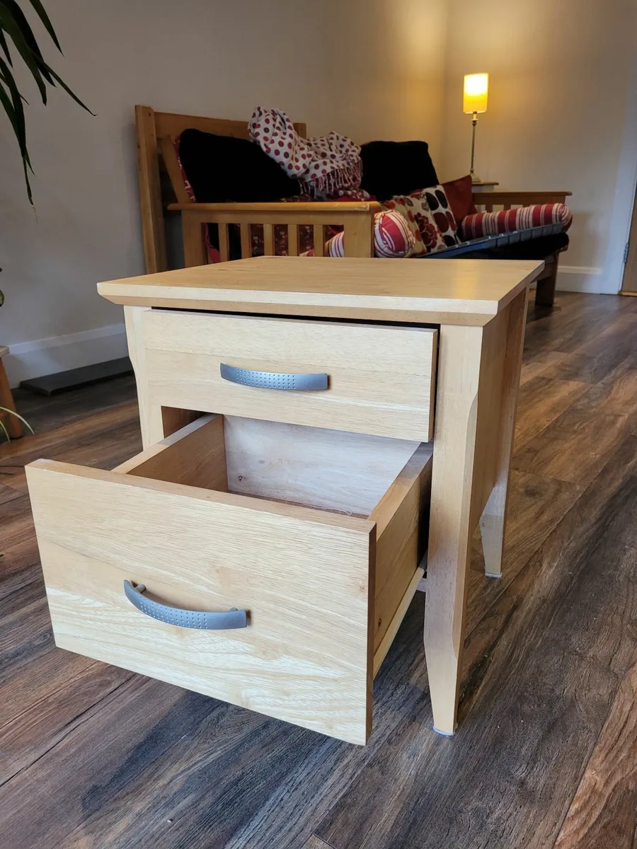 bedside table - Image 3