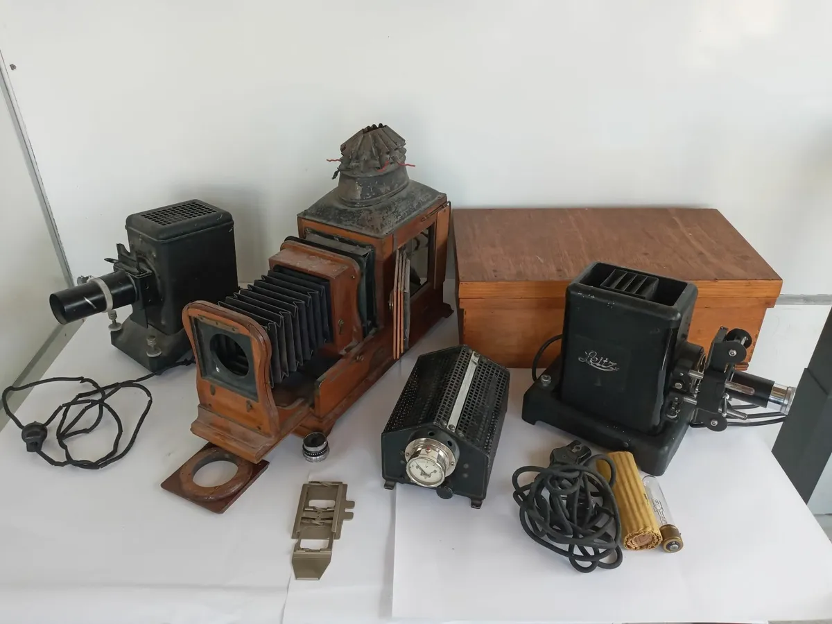 Joblot of 3 Old Projects and 1 Transformer - Image 1