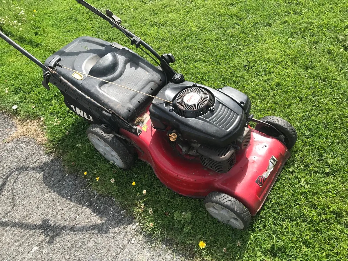 Lawnmower For sale - Image 1