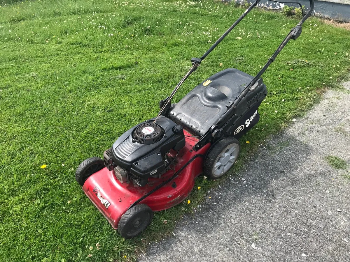 Lawnmower For sale - Image 3
