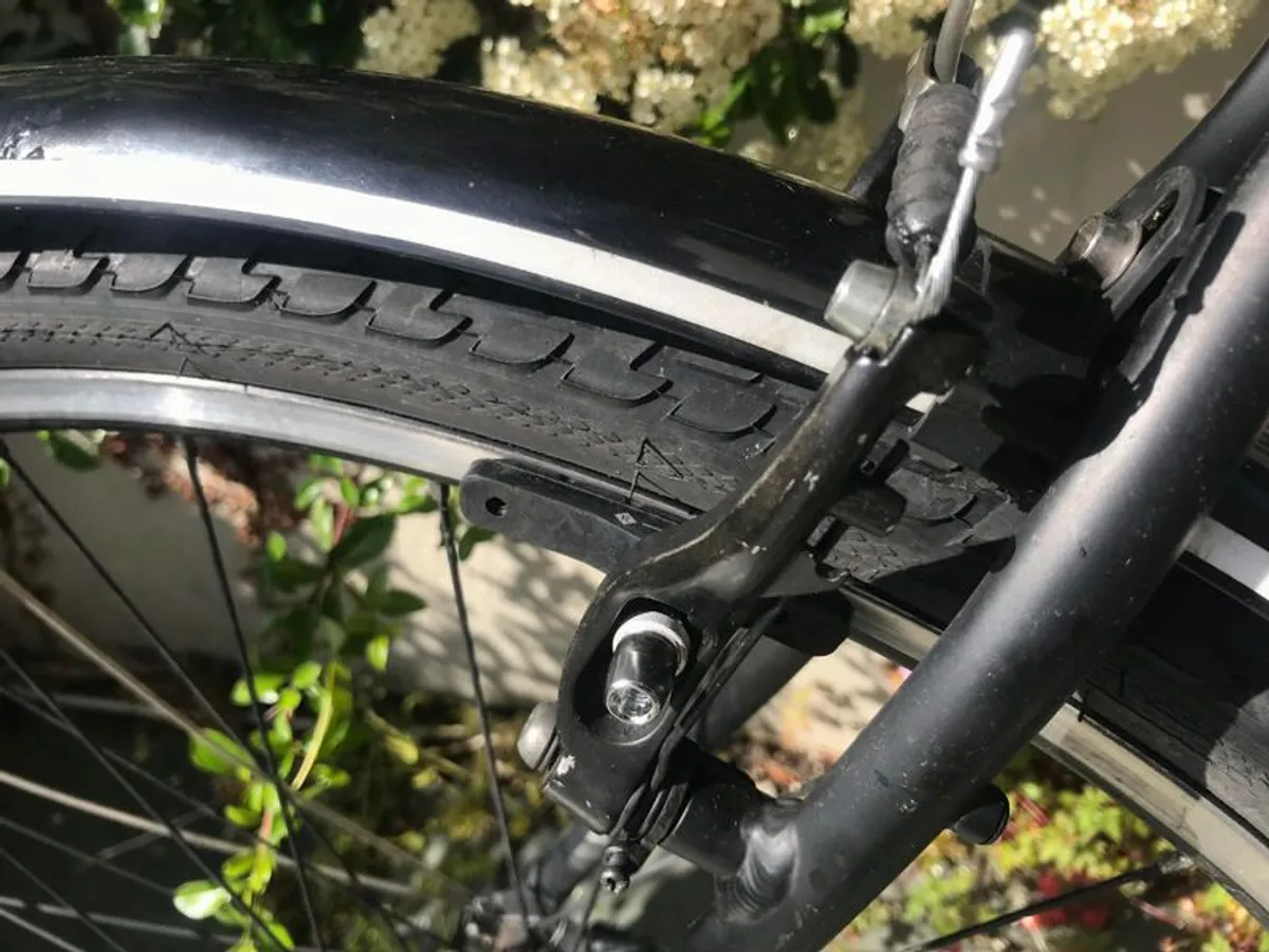 Trek 7.3 Fx Series - Image 3