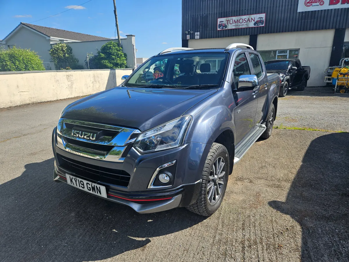 Isuzu - Image 2