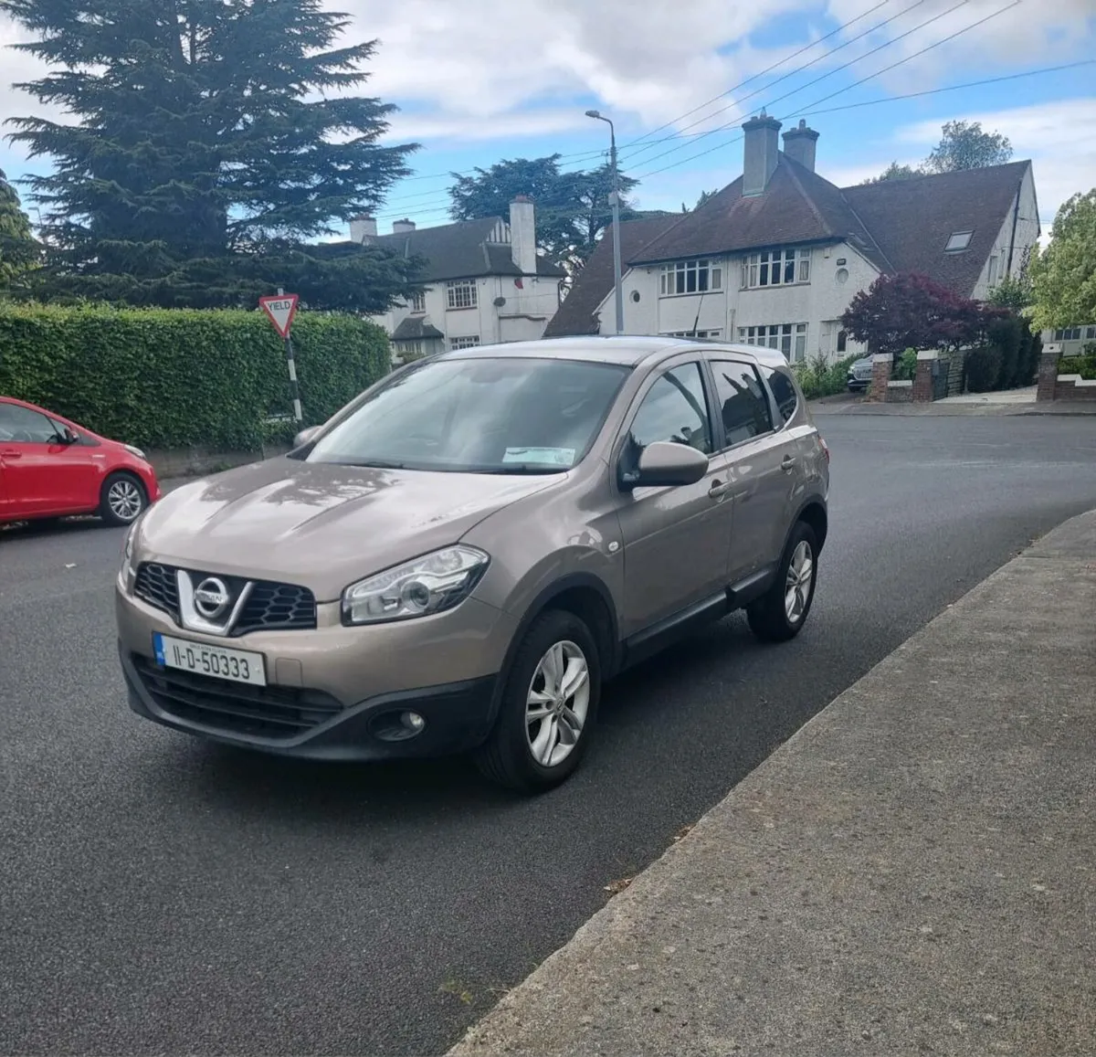 Nissan Qashqai +2 NCT 2/26 TAX 7/25 - Image 3