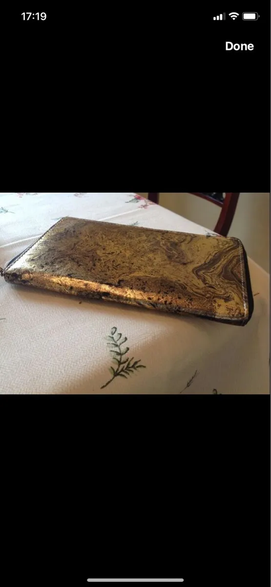 Ladies Travel Purse - Image 2