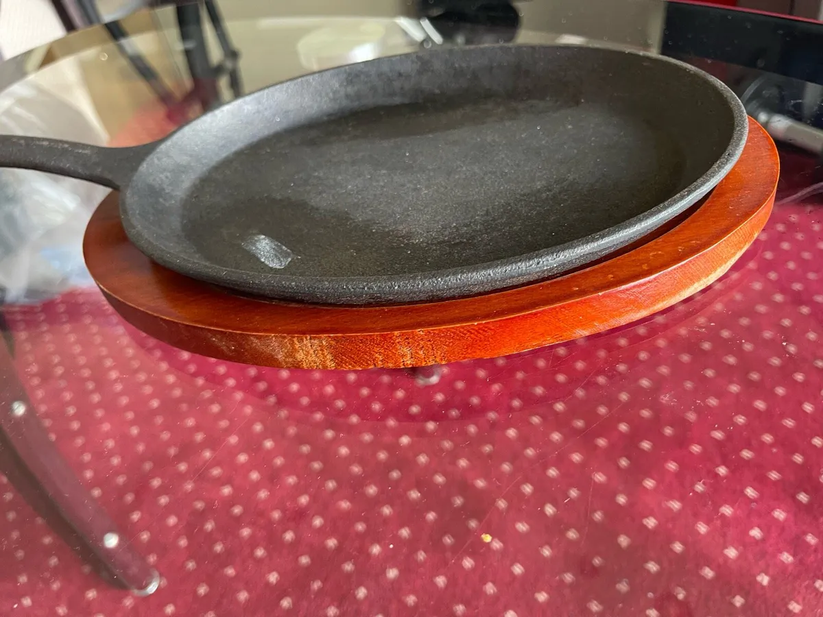 Cast Iron Skillet - Image 2