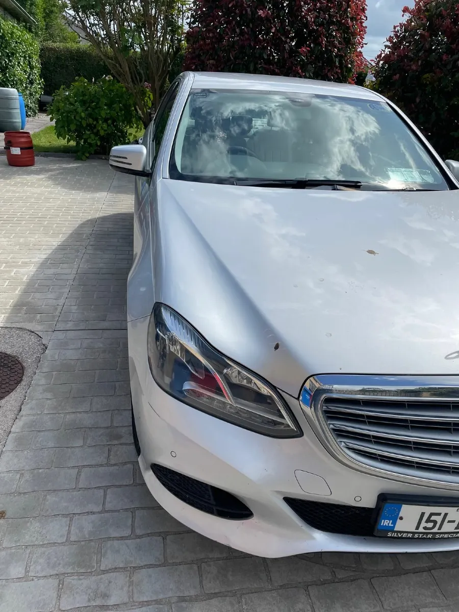 Mercedes-Benz E-Class 2015 - Image 2