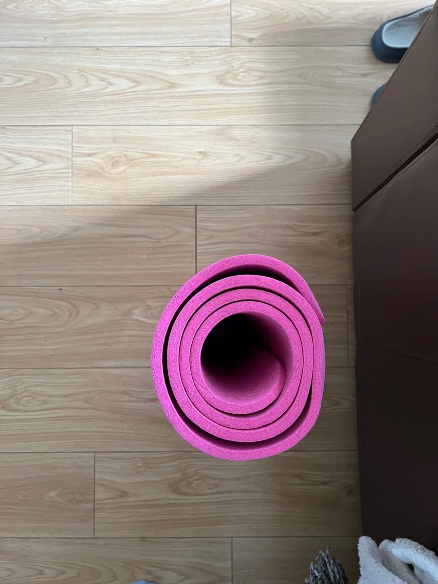 Thick foam Pilates/yoga mat - Image 2