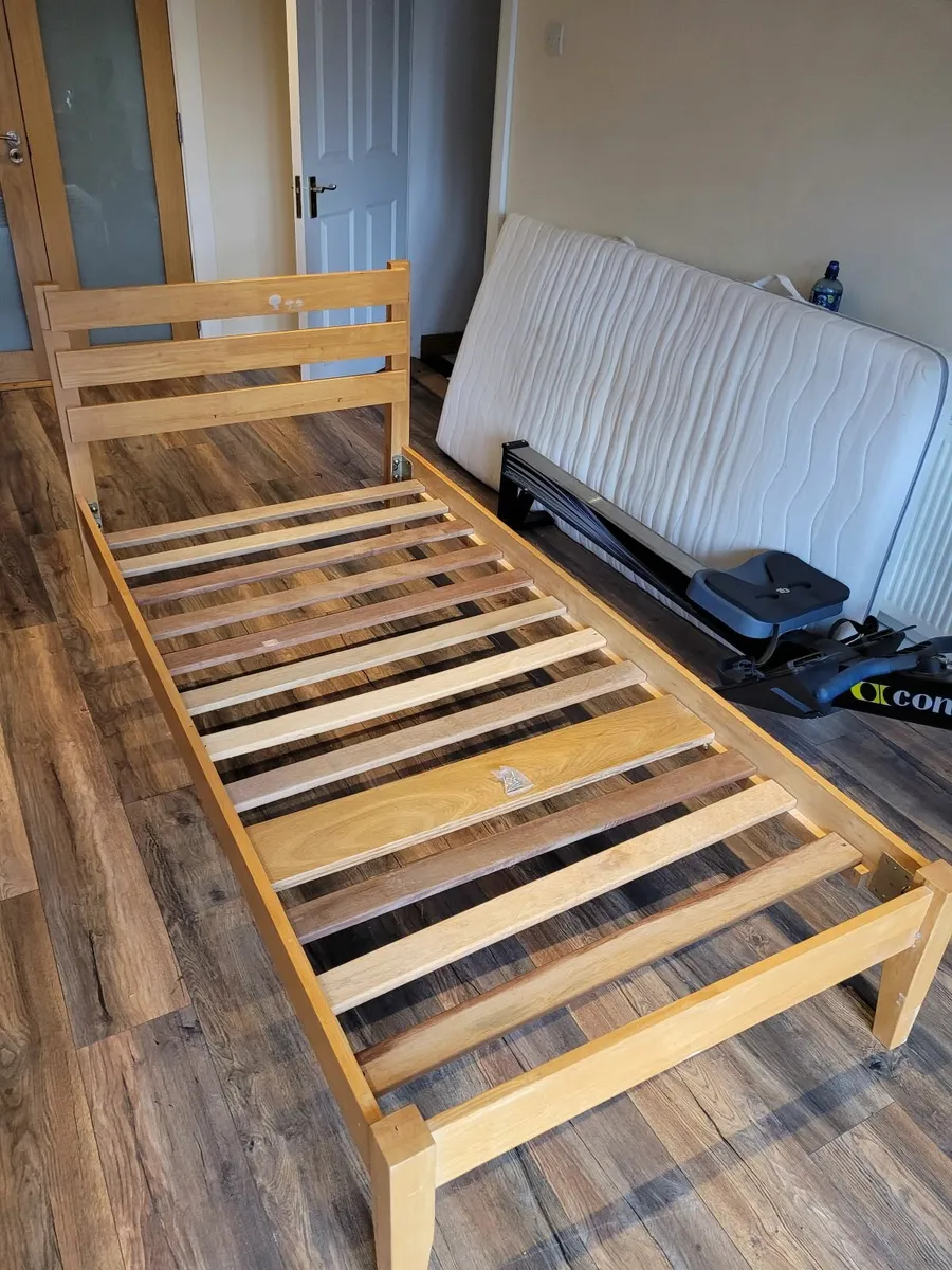 Single bed - Image 3