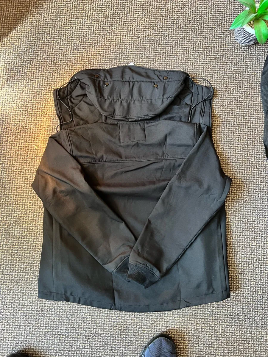 C.P. Company Goggle Jacket. Size M. brand new - Image 2