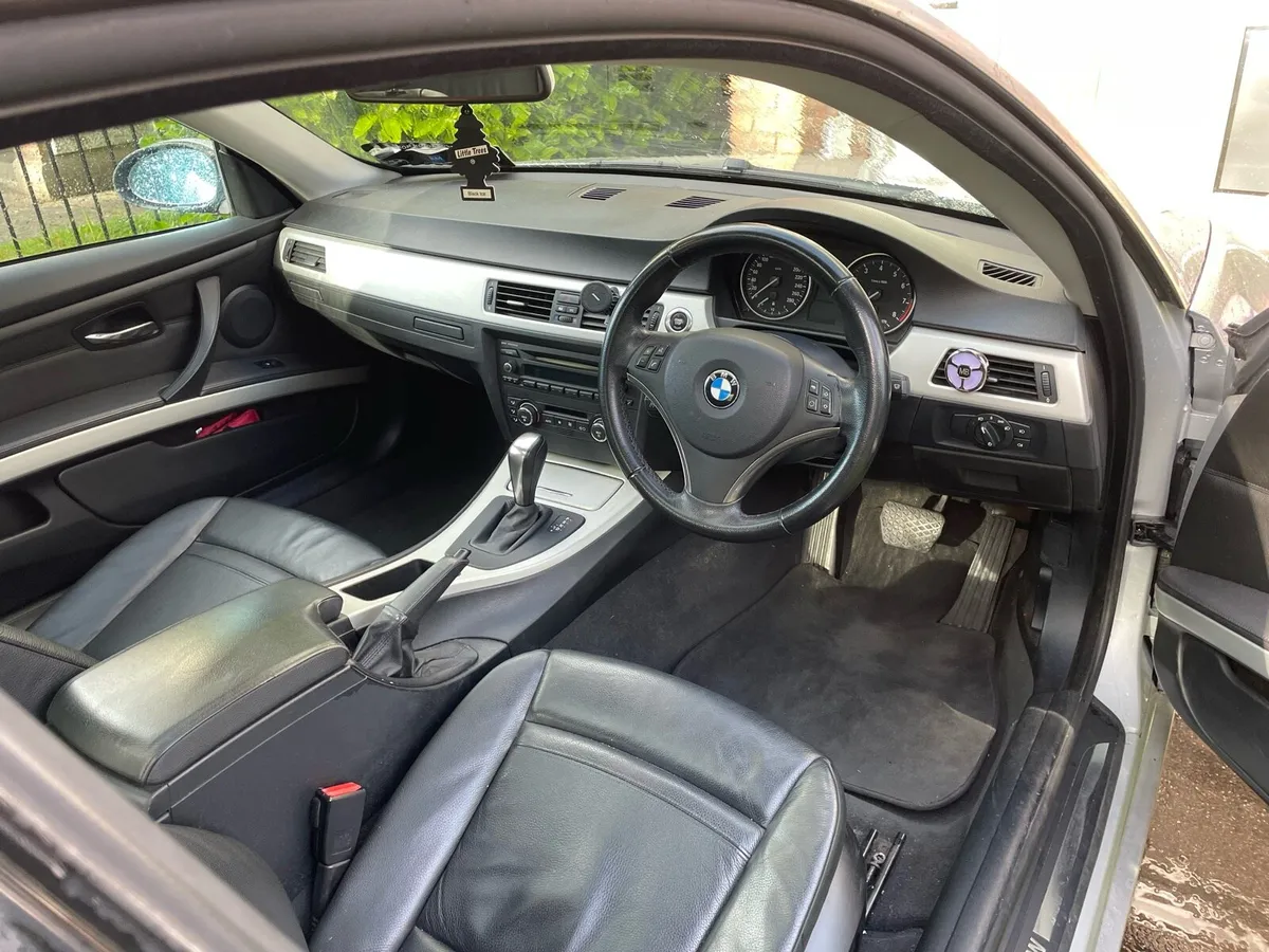 BMW 325i - Image 3
