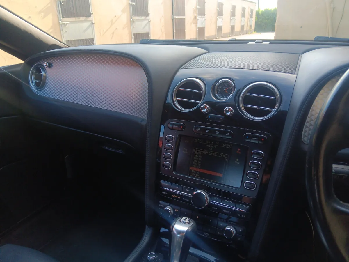 Bentley - Image 4