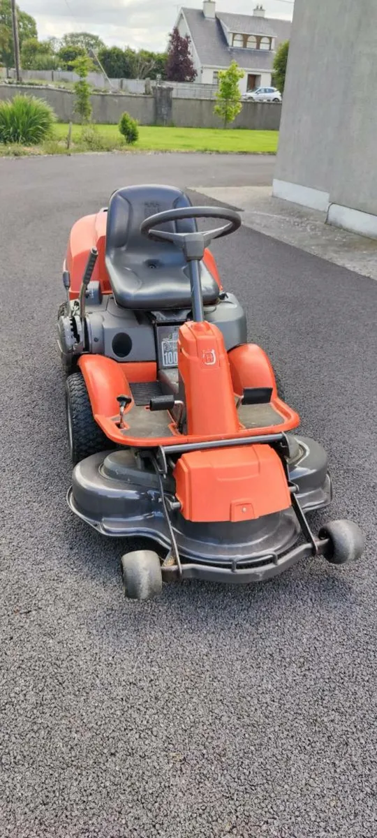 Husqvarna rider lawnmower - Image 2