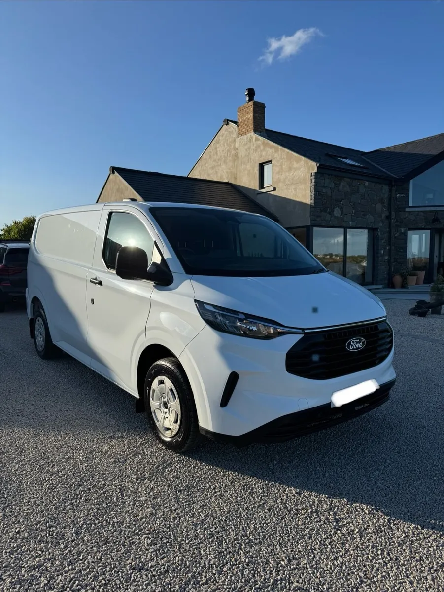 Late 2024 Ford Transit Custom Trend - Image 1