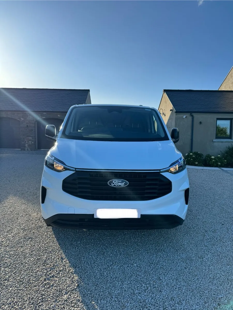 Late 2024 Ford Transit Custom Trend - Image 2