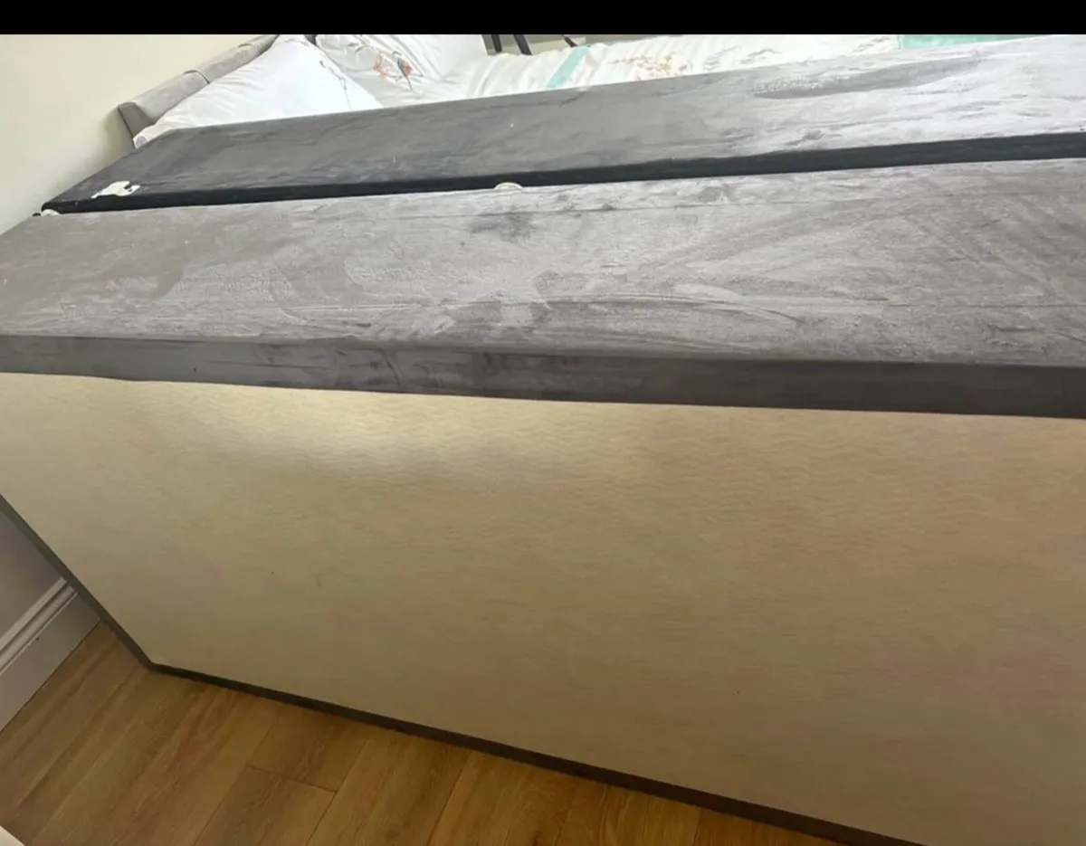 King size double bed base - Image 1