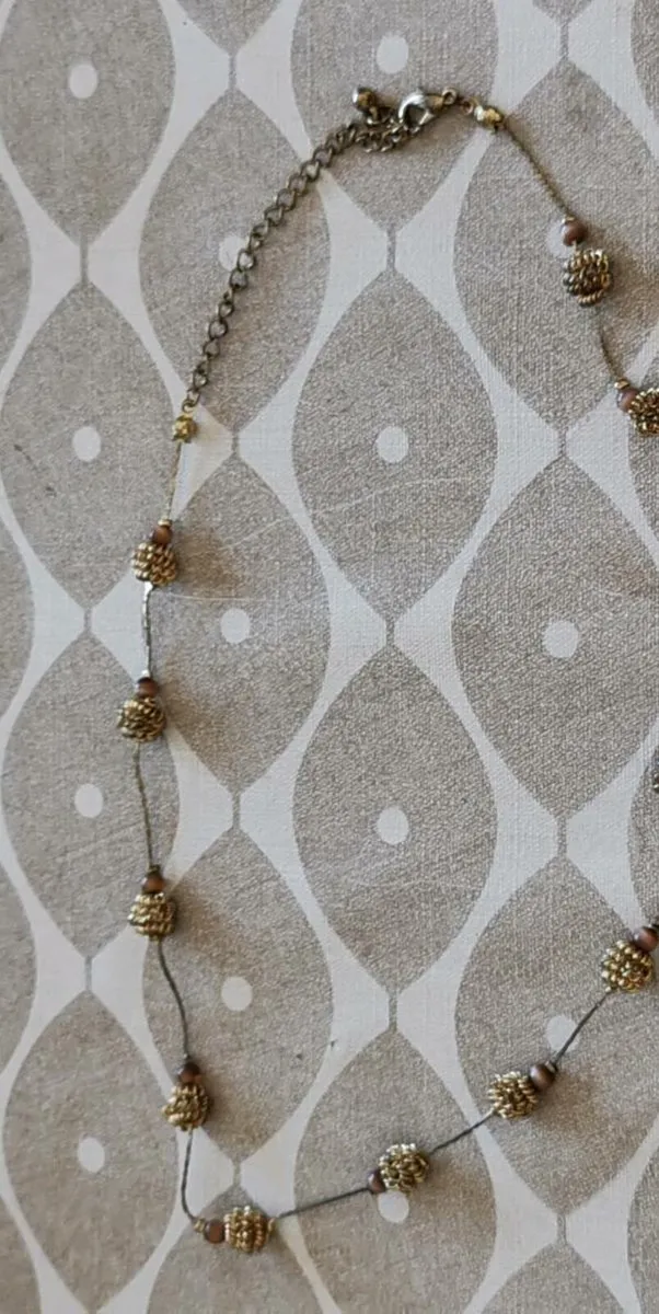 Vintage gold tone necklace - Image 1
