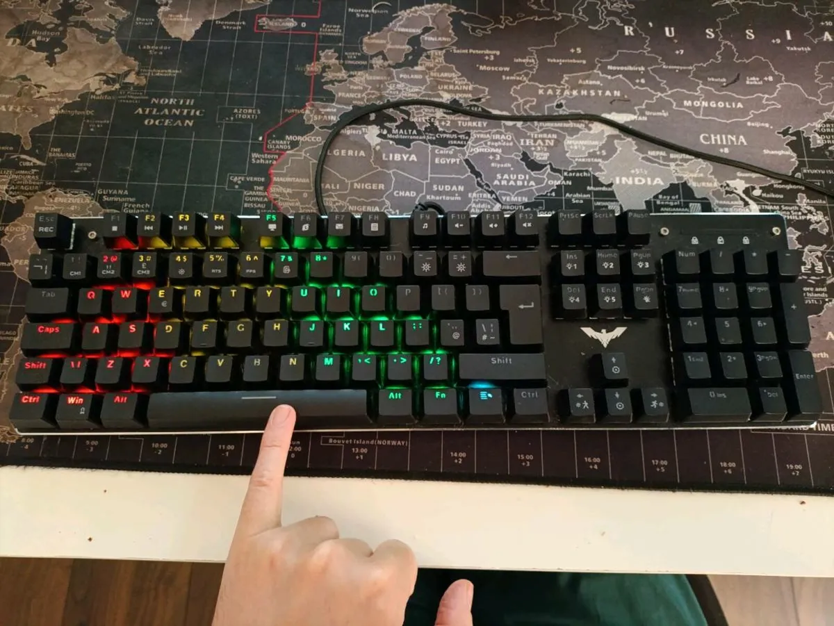 Mechanical Gaming Keyboard - Image 3