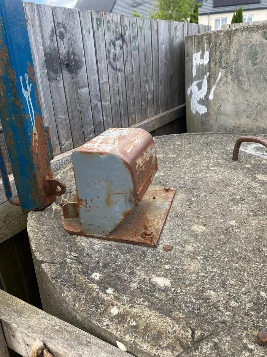 Barrier - Image 2