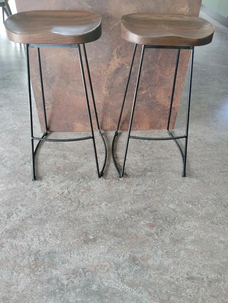 Island stools - Image 2