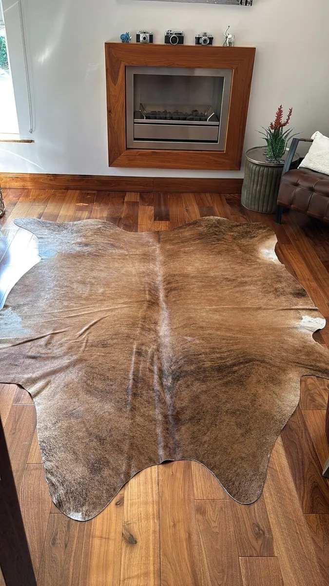 Cow hide rug - Image 1