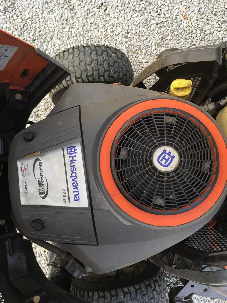 Husqvarna  Ride on mower - Image 3