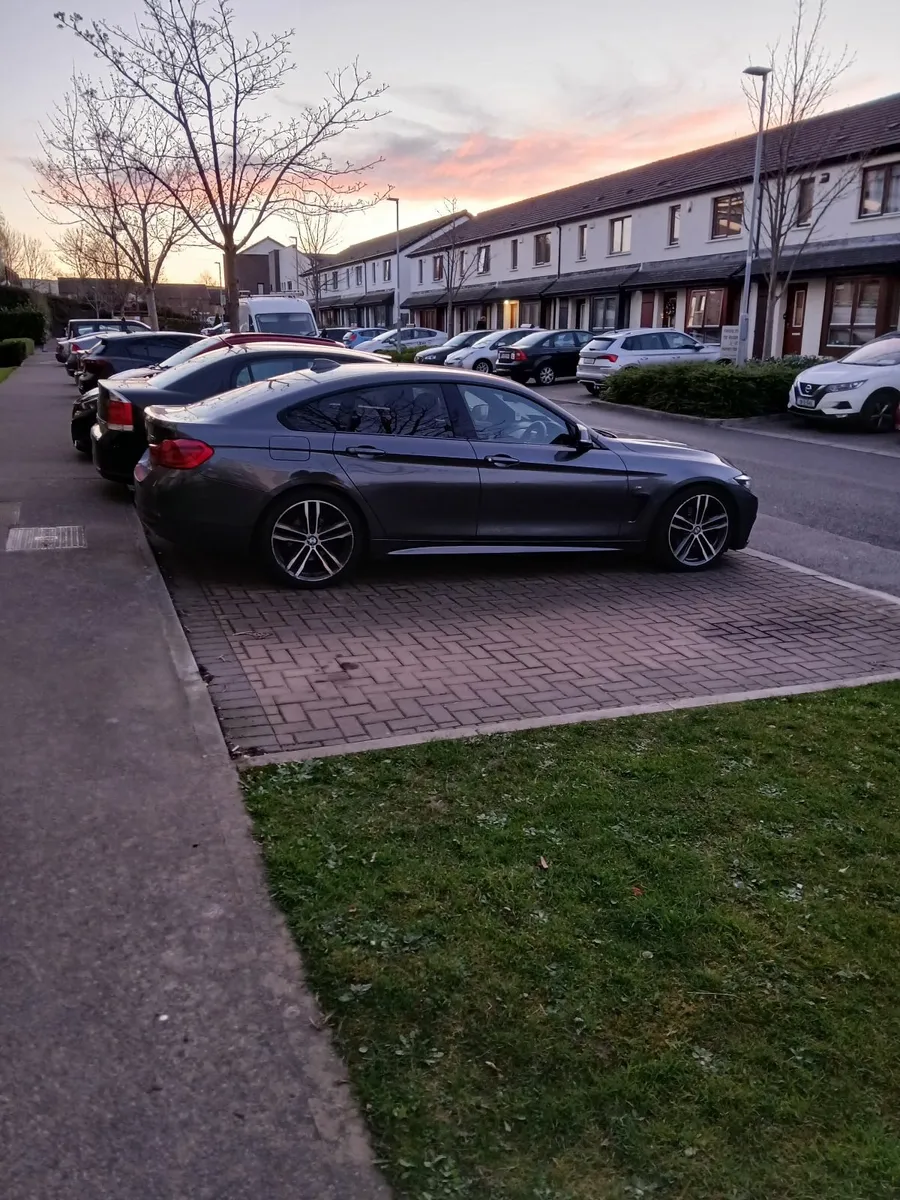 BMW 4-Series 2017 - Image 2