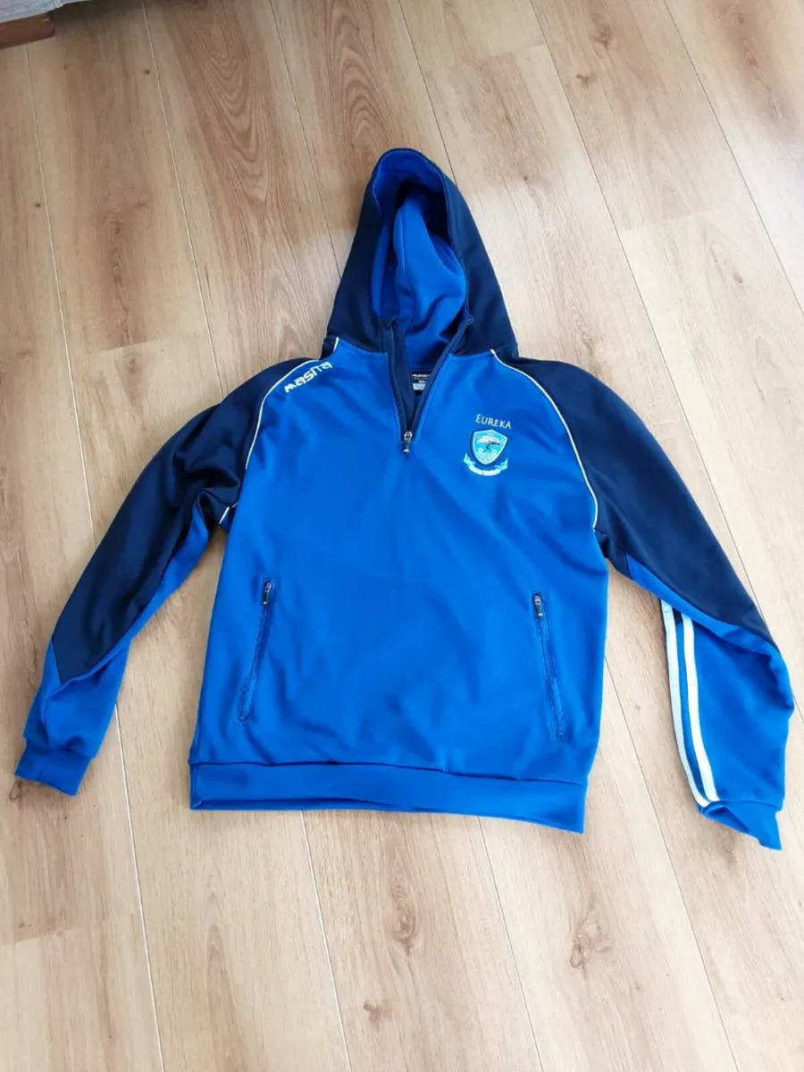Full Eureka School Uniform - Image 3
