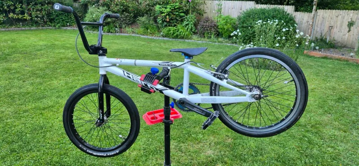 Bmx bike - Image 2
