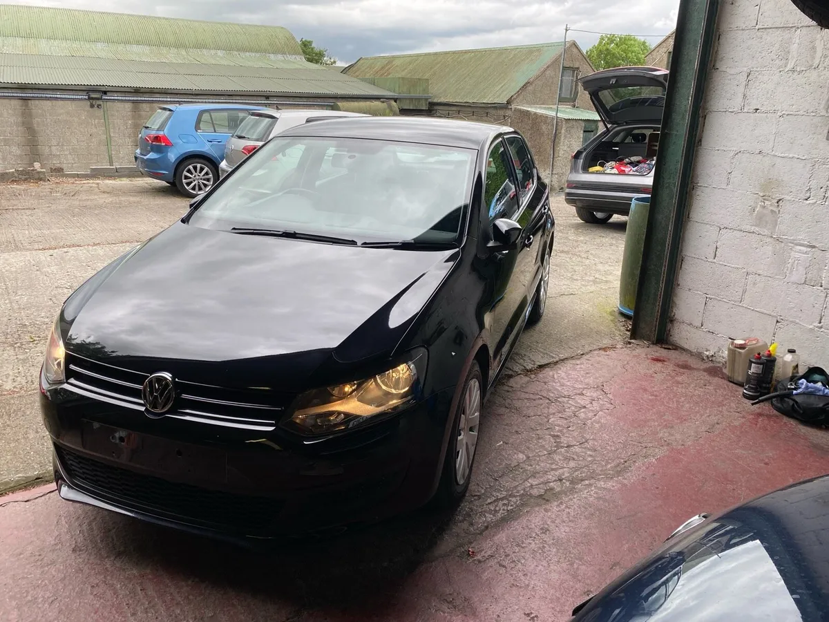 VW Polo 2013 1.2 DSG 49400 km - Image 1