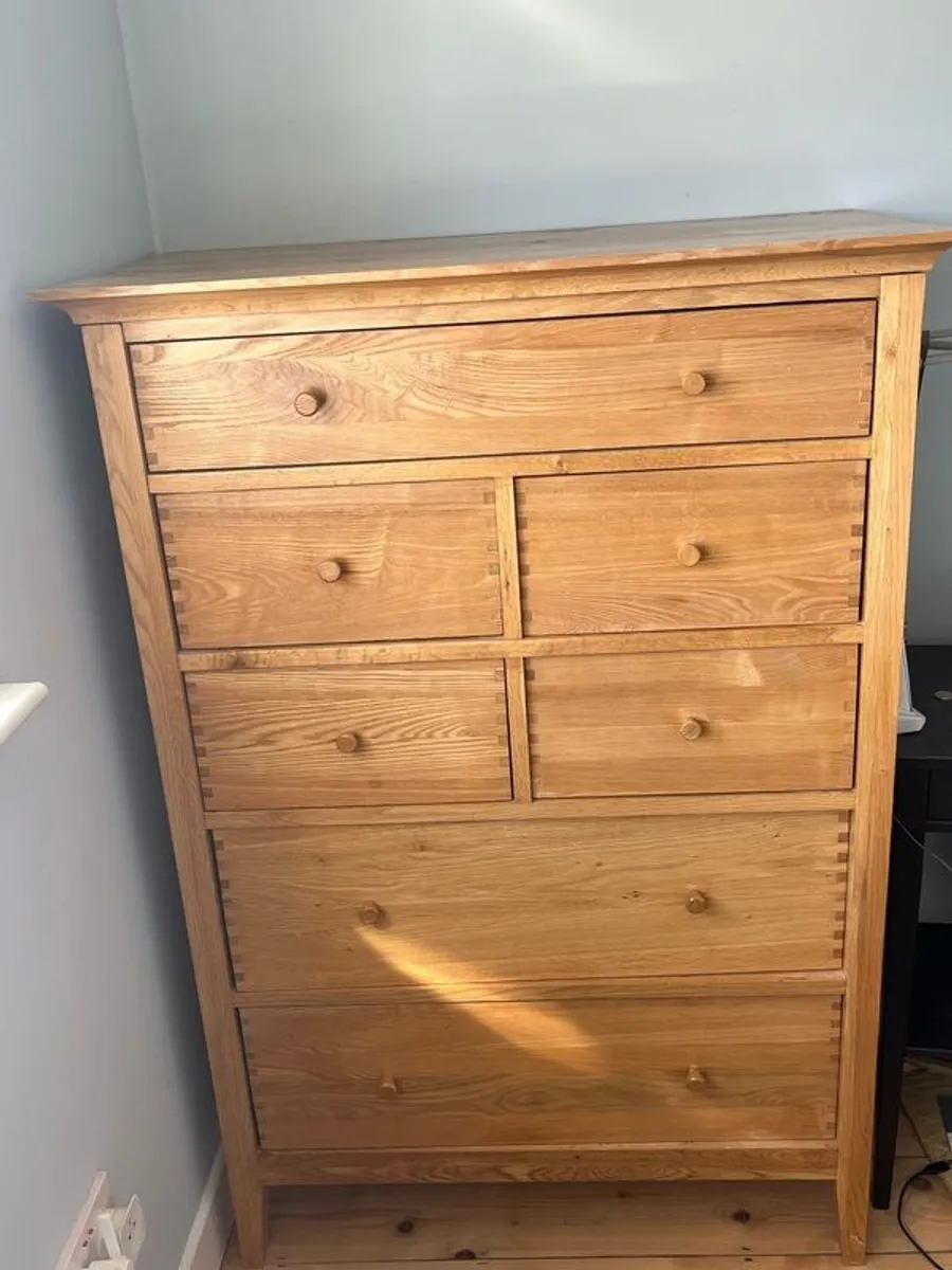 Bedroom furniture set - Image 2