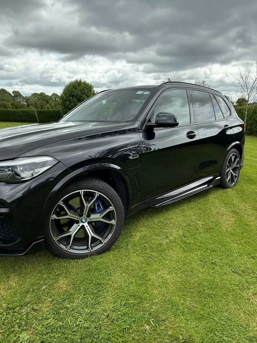 Bmw X5 45E  M SPORT X DRIVE 2022 - Image 2