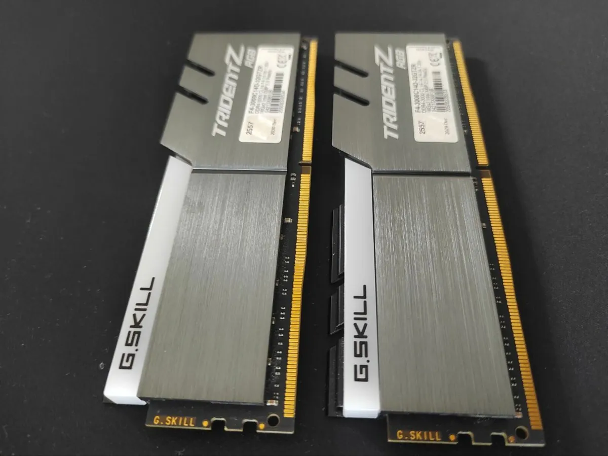G.skill Trident Z Rgb 32gb 2x16gb F4-3000c14d-32gt - Image 3