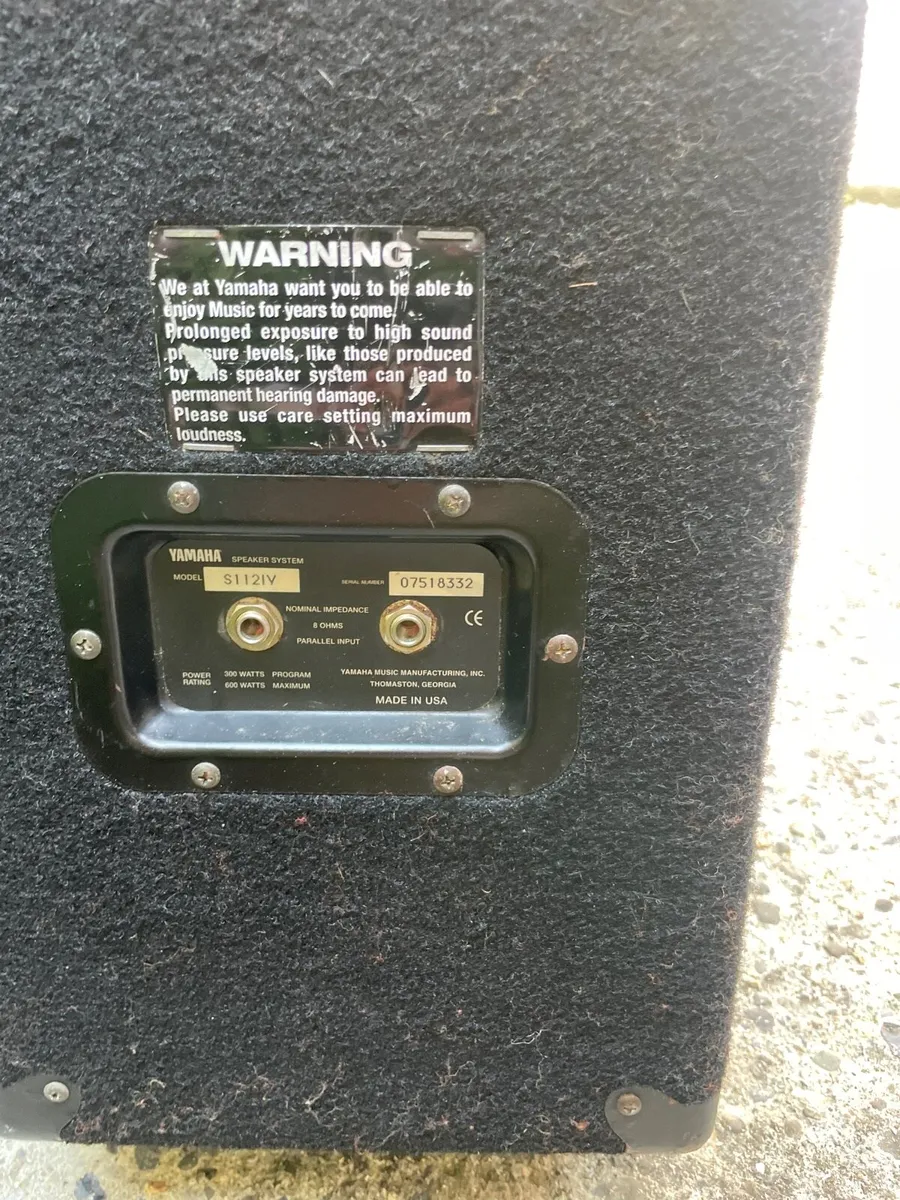 Yamaha S112 IV Passive Speakers - Image 3