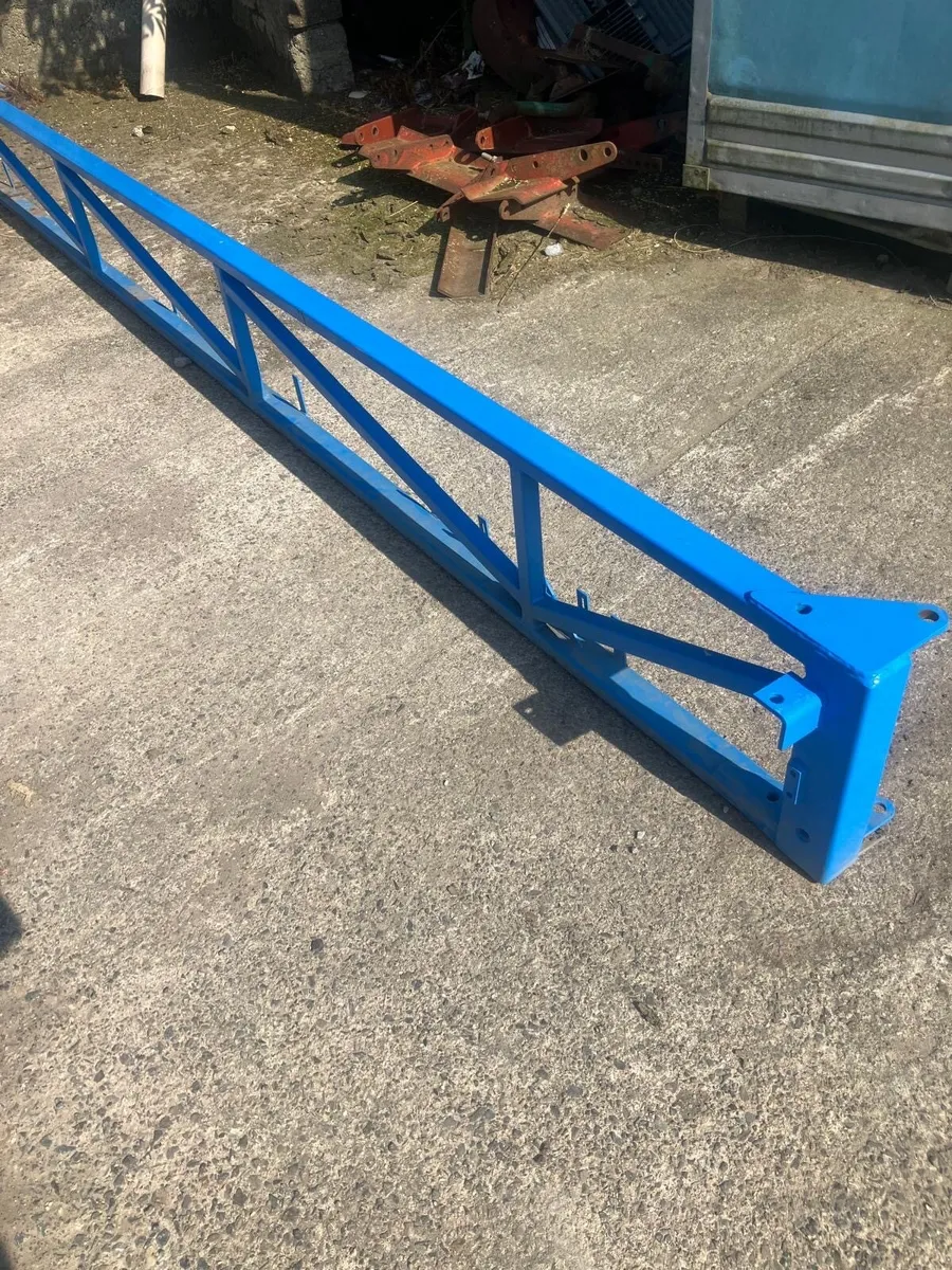 Sprayer Boom-Berthoud Primer 2000 - Image 4