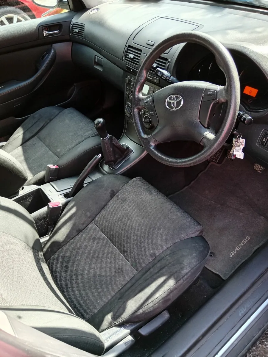 Toyota Avensis 2008 - Image 4
