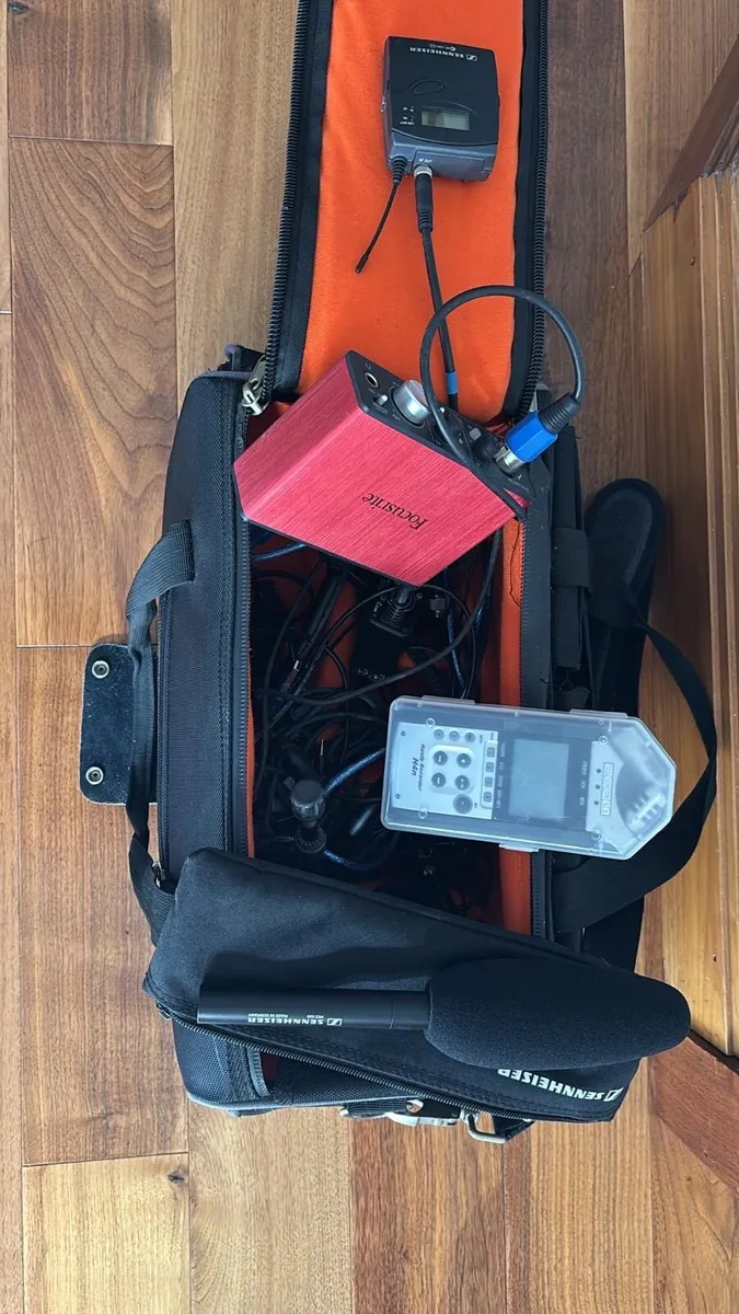 Miscellaneous camera and sound equipment - Image 2