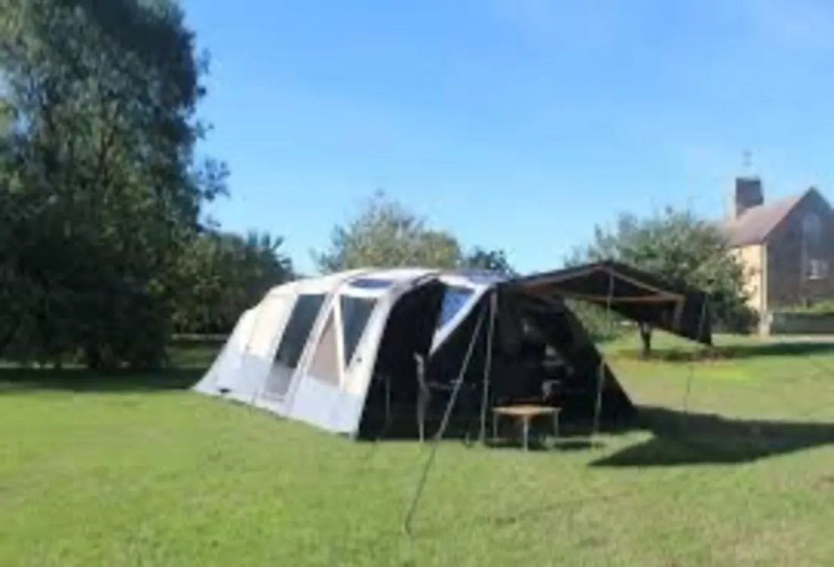 ZEMPIRE 8 man poly cotton Air tent - Image 1