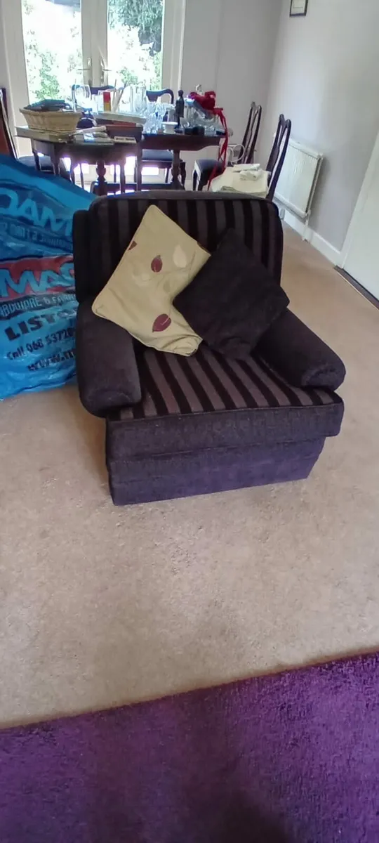Couch - Image 3