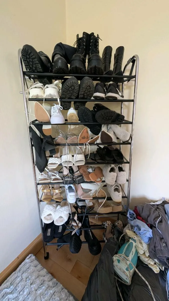Shoe rack