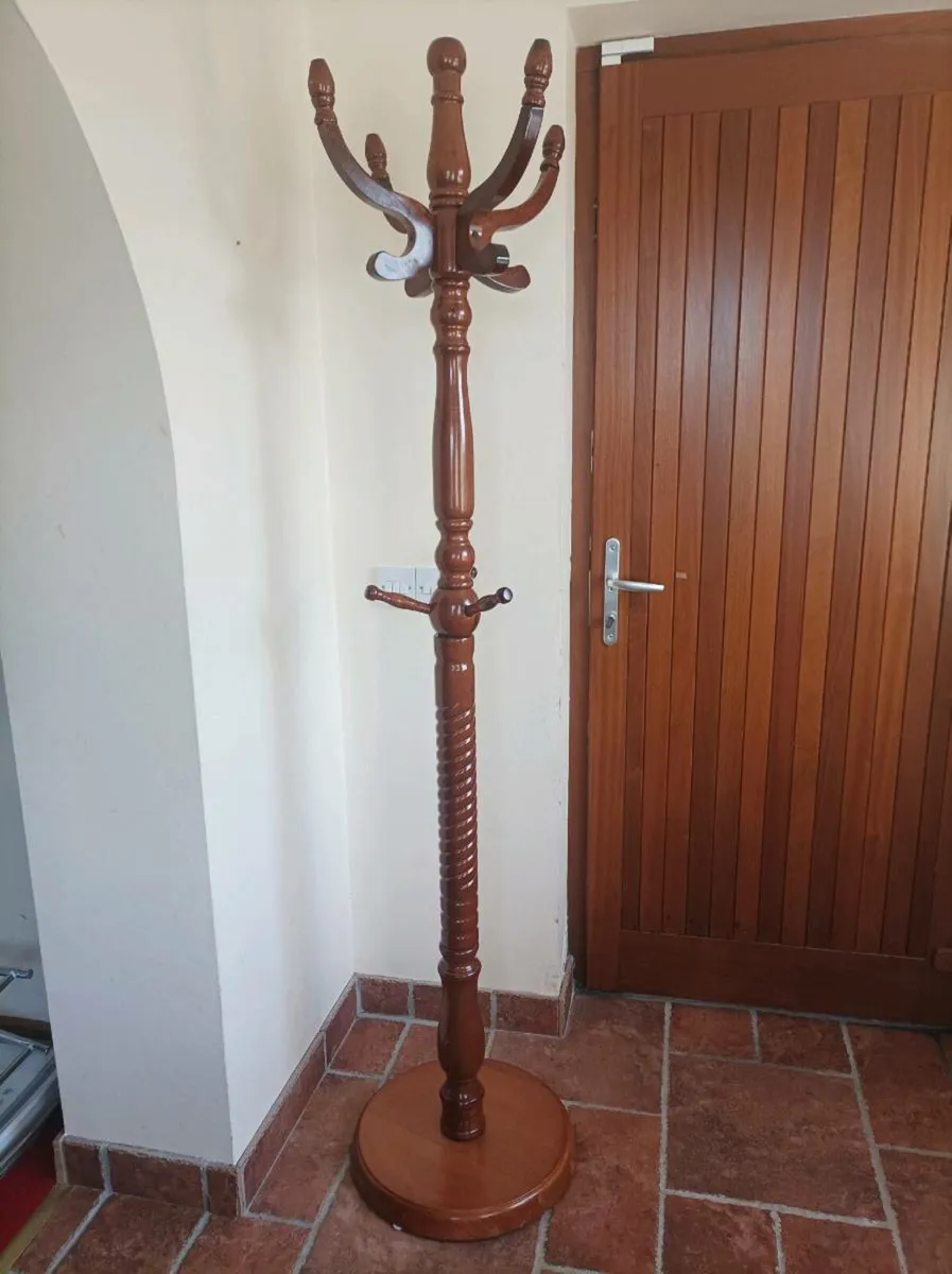Beautiful dark Oak Hallway Coat Stand - Image 1