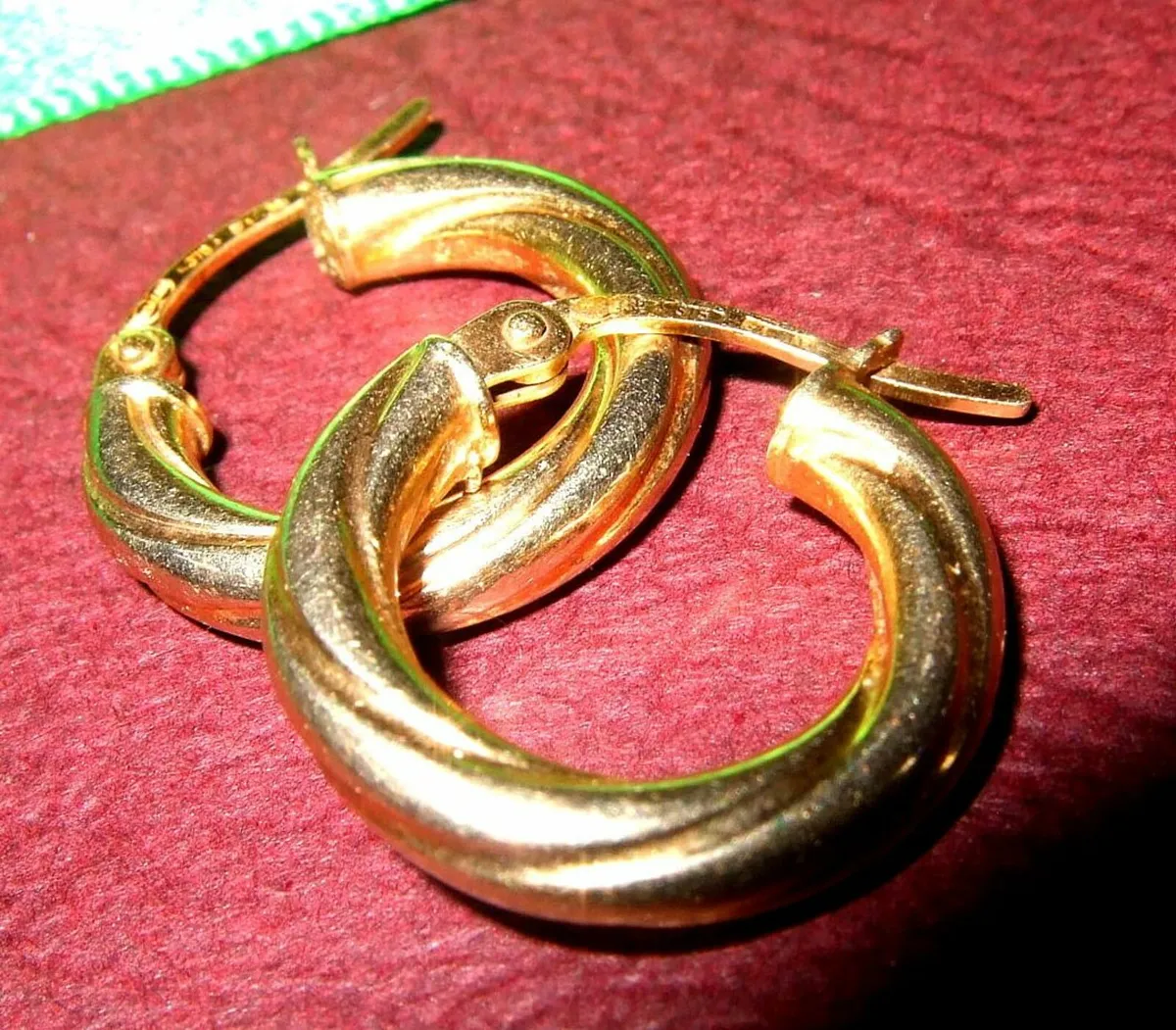 Vintage Hallmarked 9ct Gold Hoops - Image 3