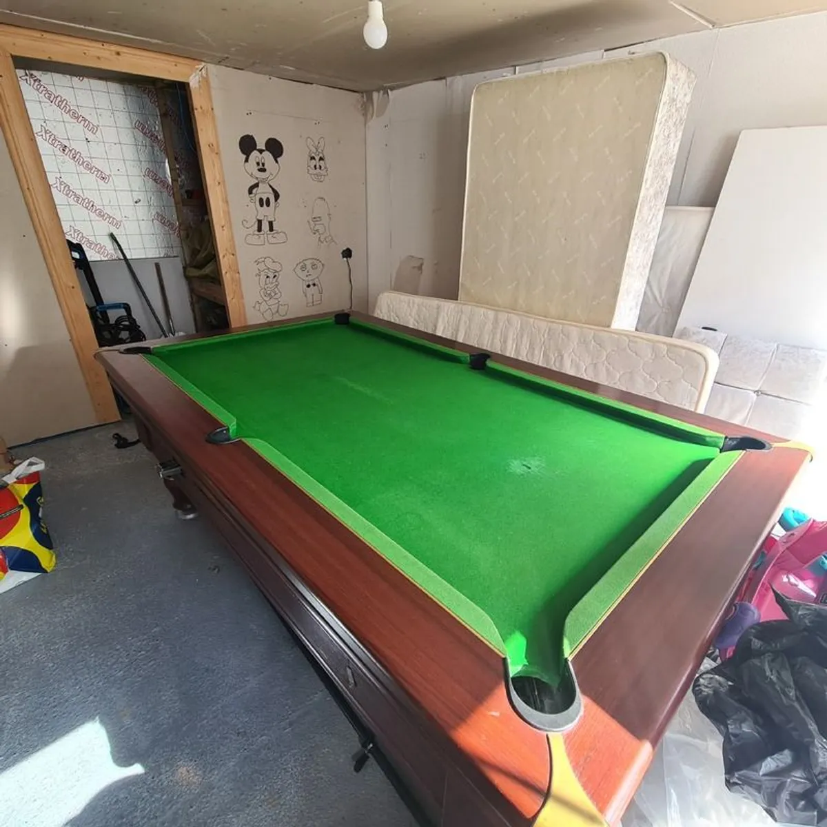 Pool table - Image 4