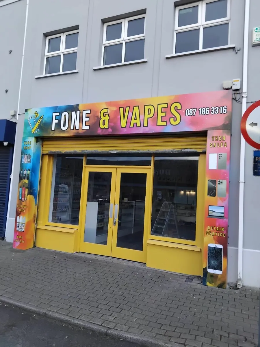 Vape shop branding - Image 1