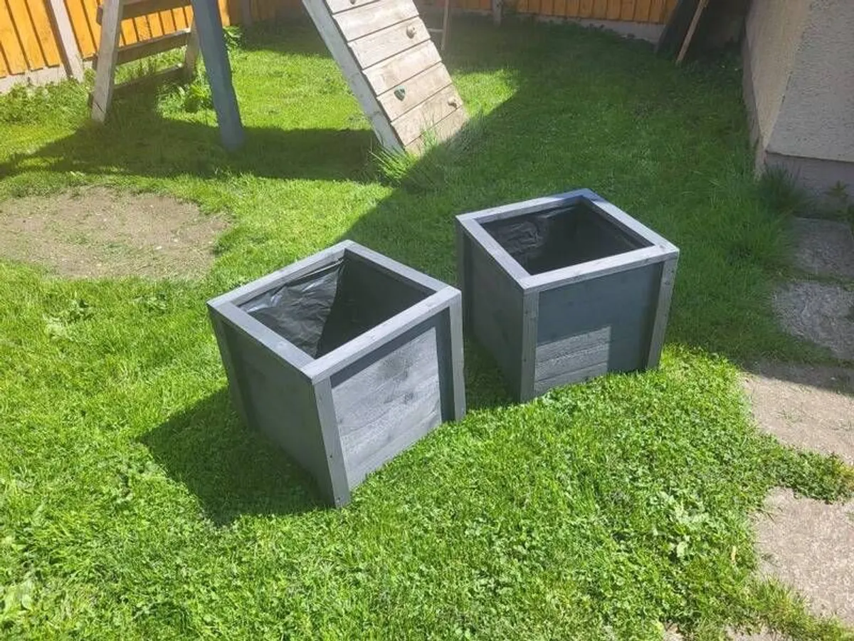 Handmade Wooden Planters Pair  Charcoal Grey - Image 4